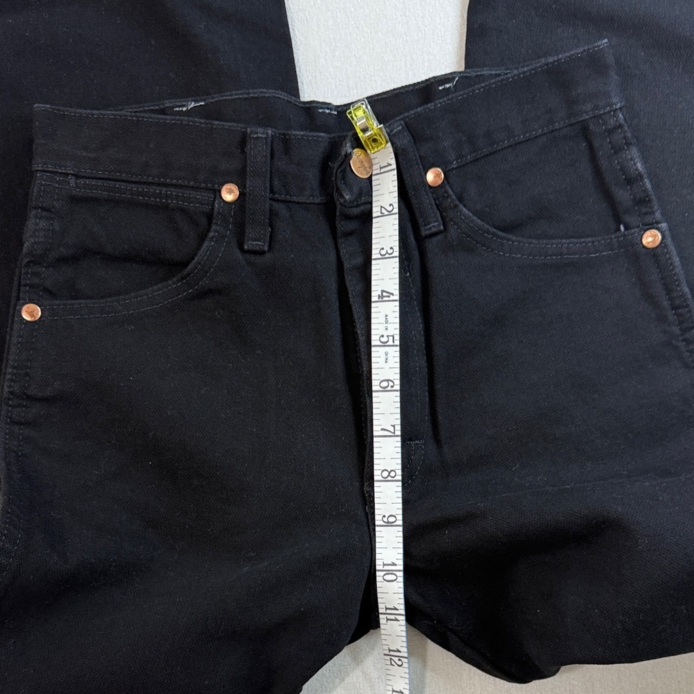 Wrangler Men's Slim Straight Jeans in Black with Tan Patch - Picture 5 of 9